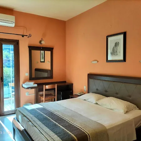 Spanias Hotel