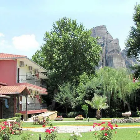 Hotel Spanias 2*