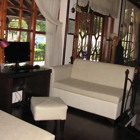 Spanias Hotel