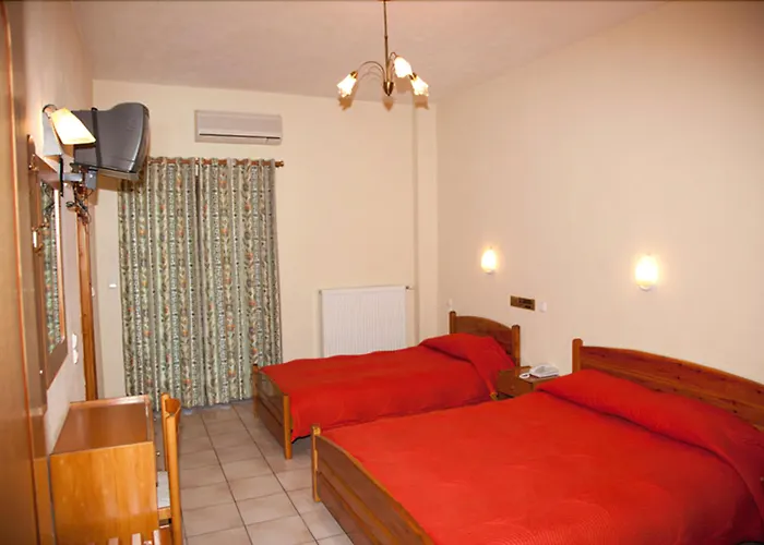 Szálloda Spanias 2*